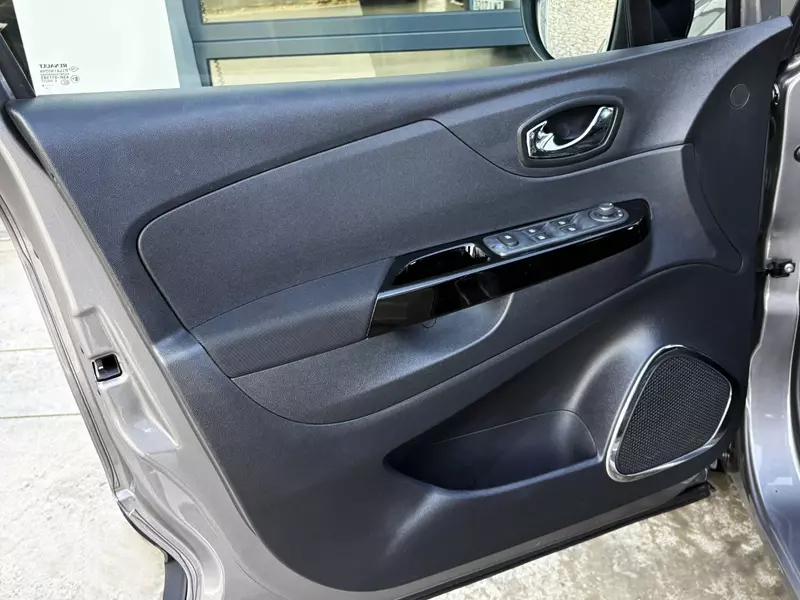 Renault Captur Zen Energy dCi Eco2 S&S 90cv 90 CV Manual